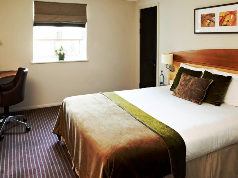 Sunningdale Park Hotel Аскът Екстериор снимка